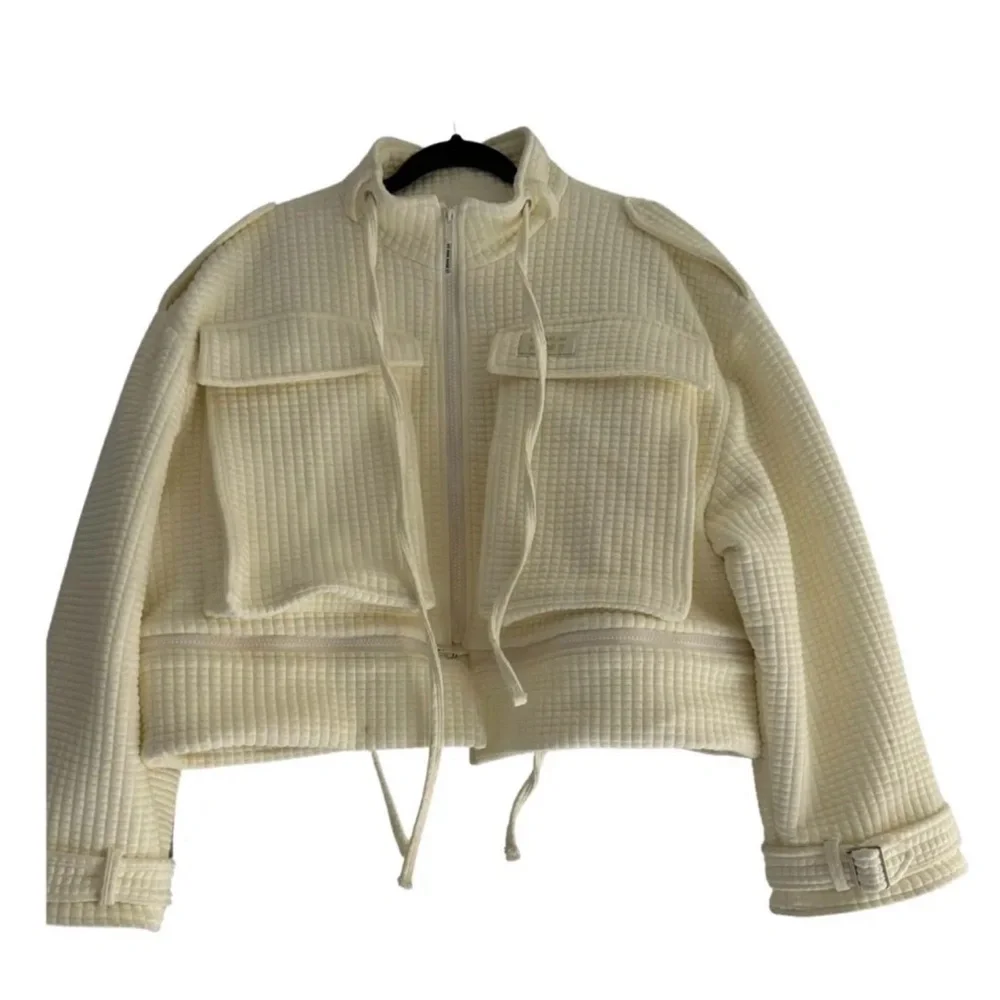 Chic Cream Utility Jacket for Women - Picture 1 of 10